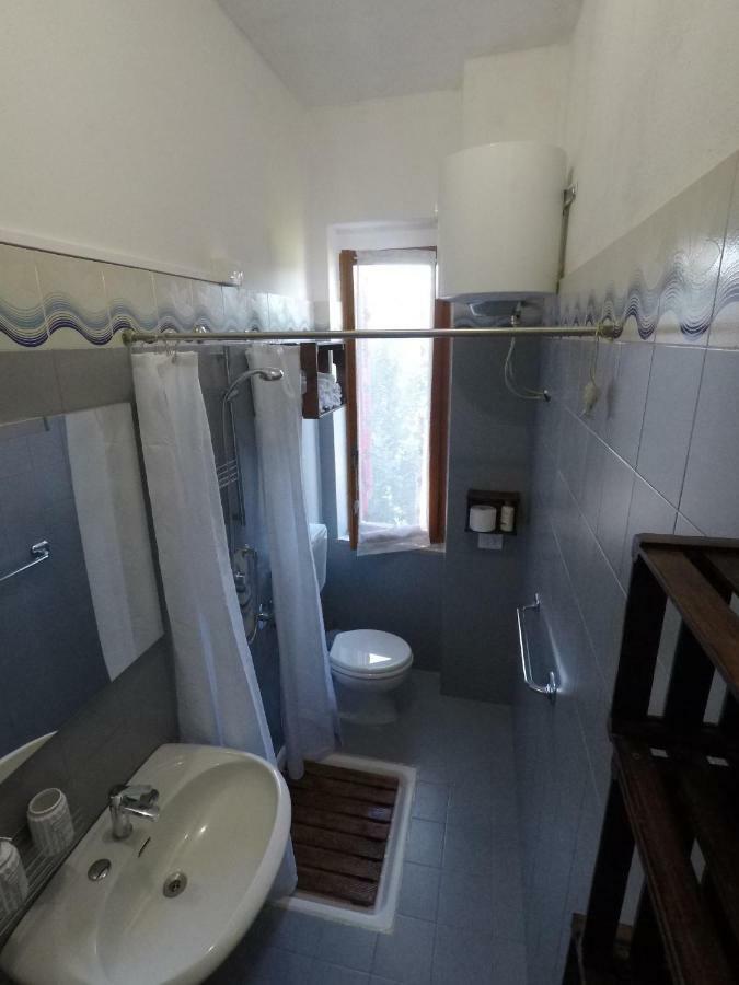 Casa Della Nonna Filo Villa เบเวรีโน ภายนอก รูปภาพ