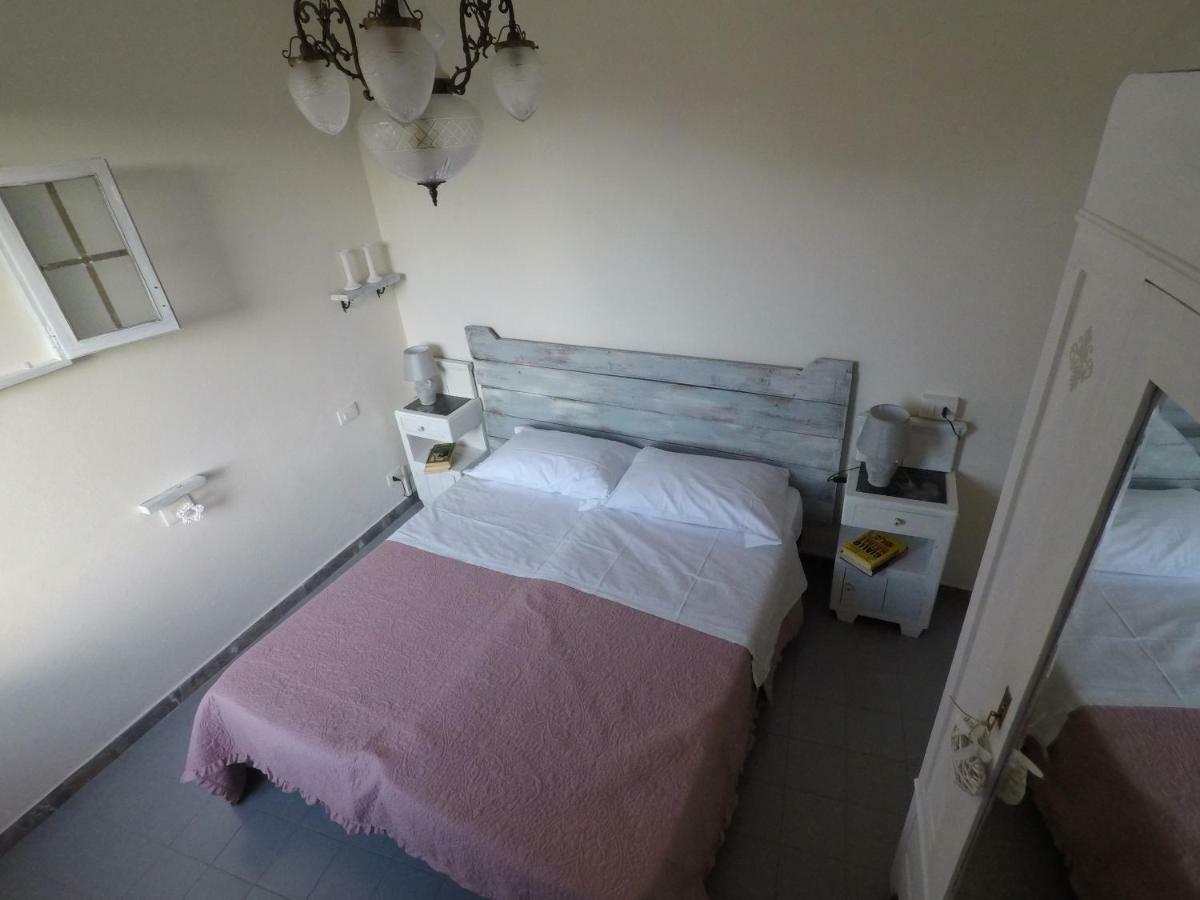 Casa Della Nonna Filo Villa เบเวรีโน ภายนอก รูปภาพ