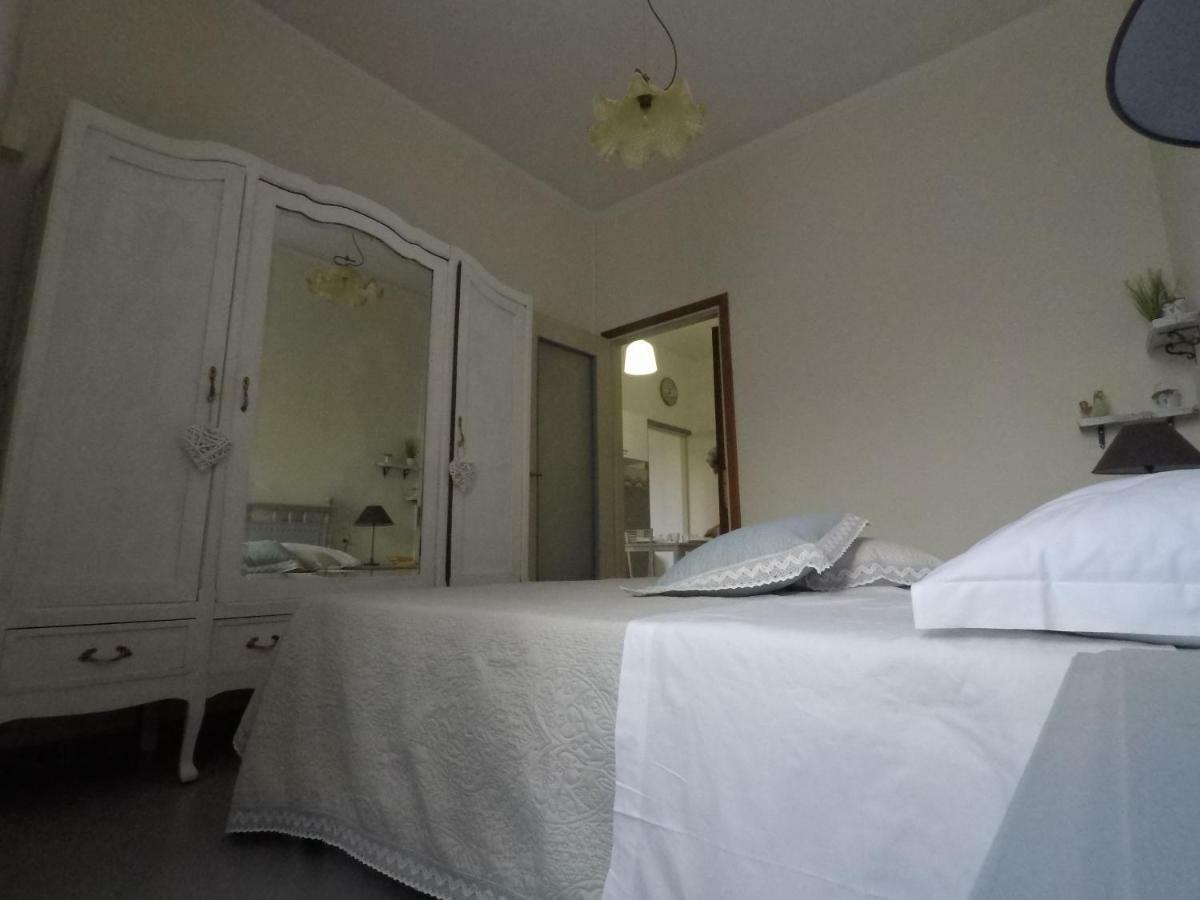 Casa Della Nonna Filo Villa เบเวรีโน ภายนอก รูปภาพ